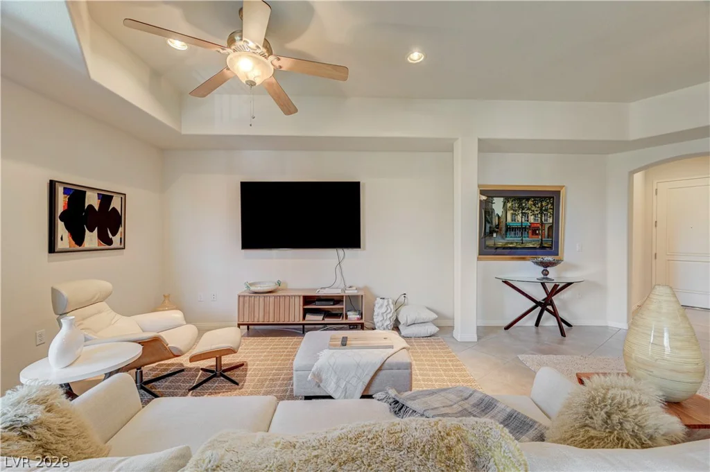 38 Serene, Las Vegas, NV 89123