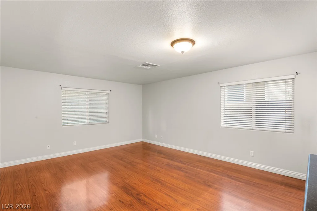 9091 Hombard, Las Vegas, NV 89148
