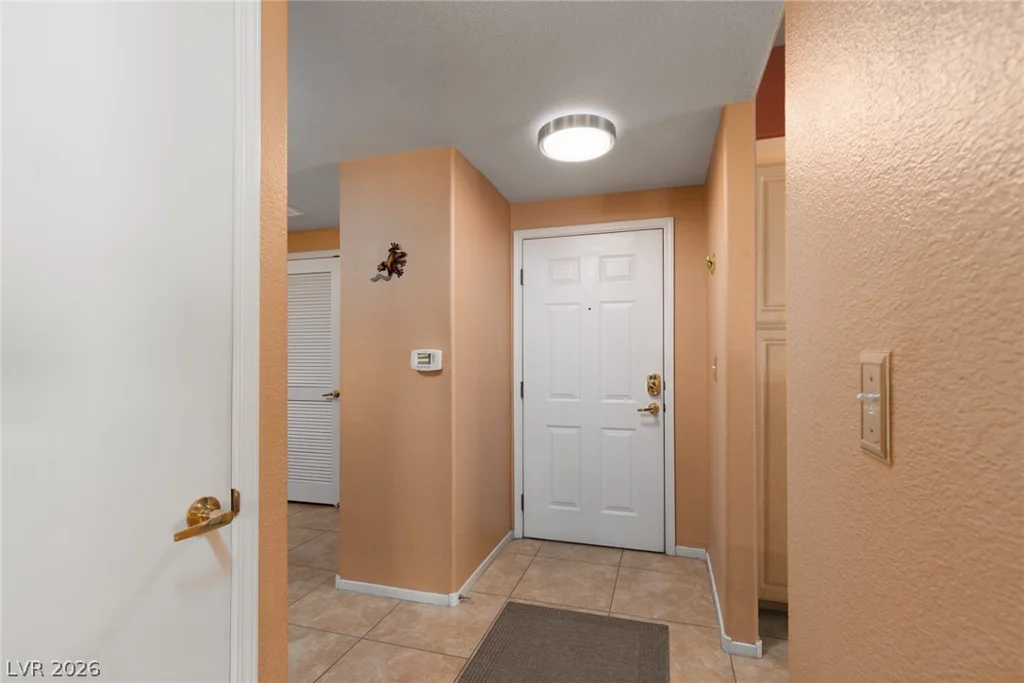 8250 Grand Canyon, Las Vegas, NV 89166