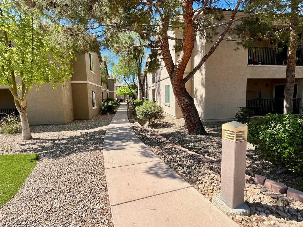 4655 Centisimo, North Las Vegas, NV 89084