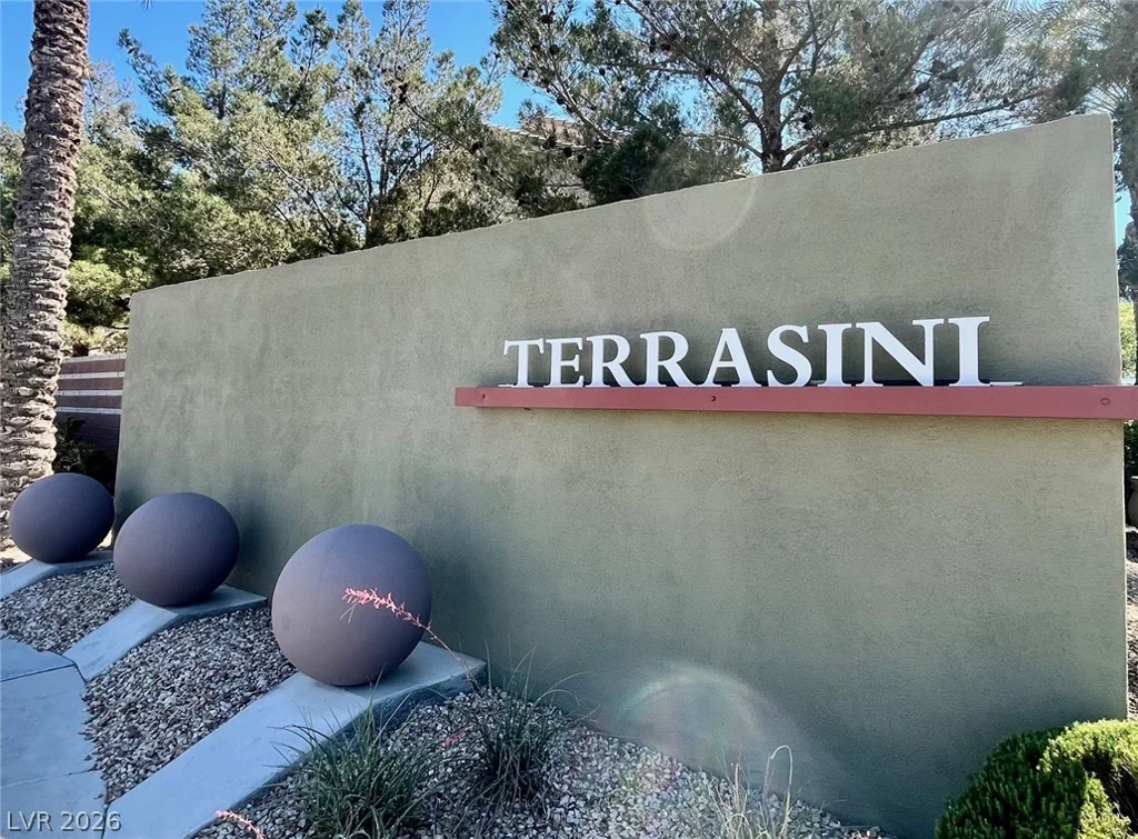 4655 Centisimo, North Las Vegas, NV 89084