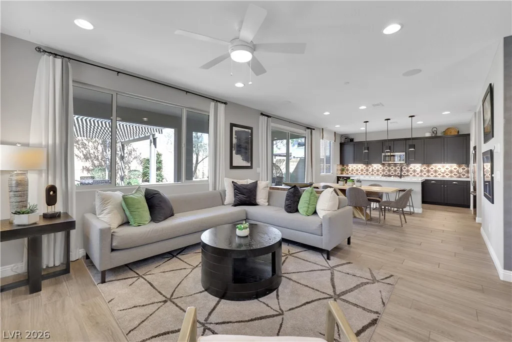 8853 Highland Skye, Las Vegas, NV 89166