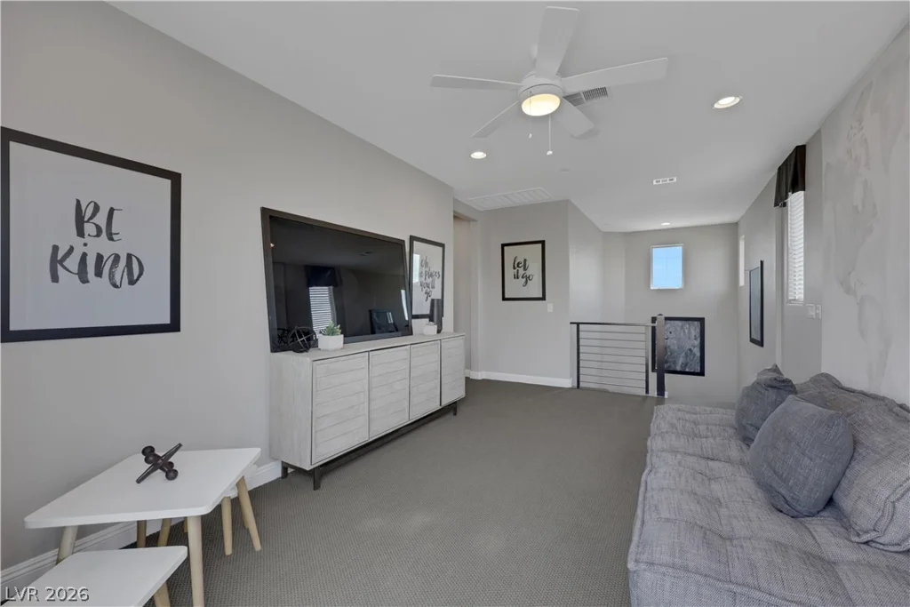 8853 Highland Skye, Las Vegas, NV 89166