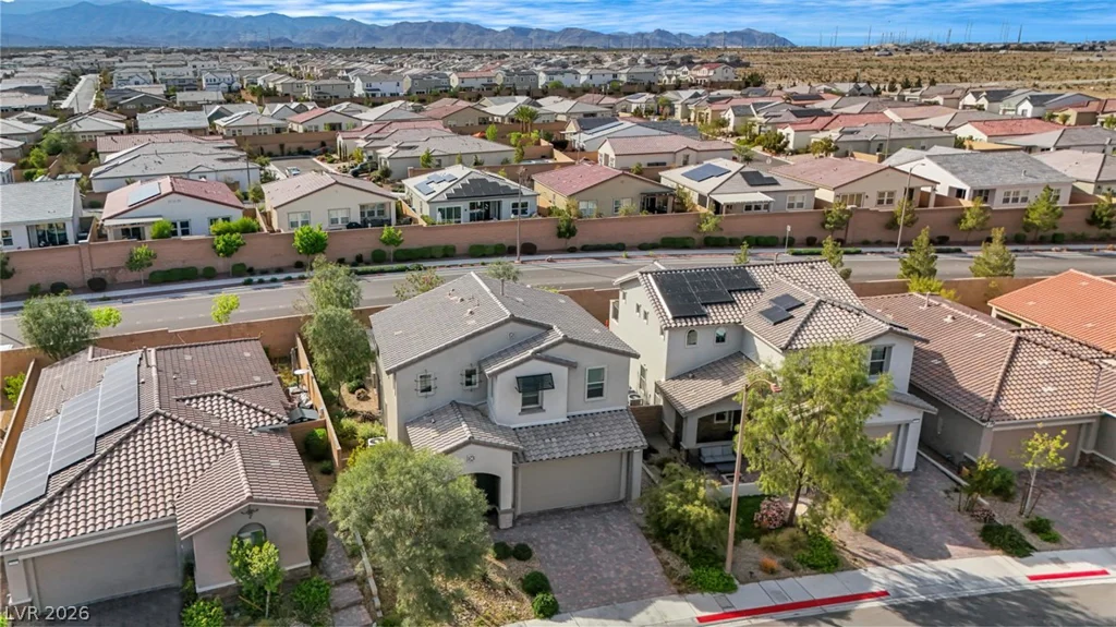 8853 Highland Skye, Las Vegas, NV 89166