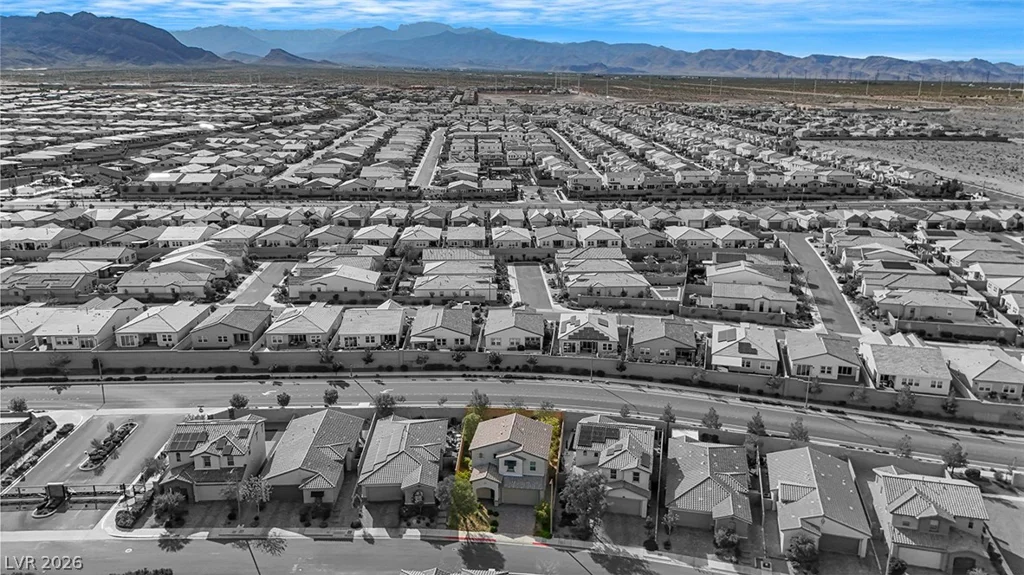 8853 Highland Skye, Las Vegas, NV 89166