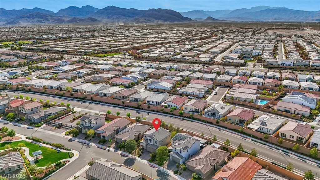 8853 Highland Skye, Las Vegas, NV 89166