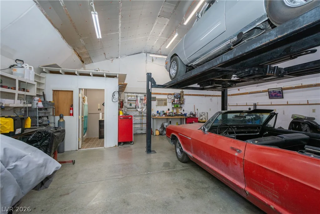 2381 Tough Boy, Pahrump, NV 89060