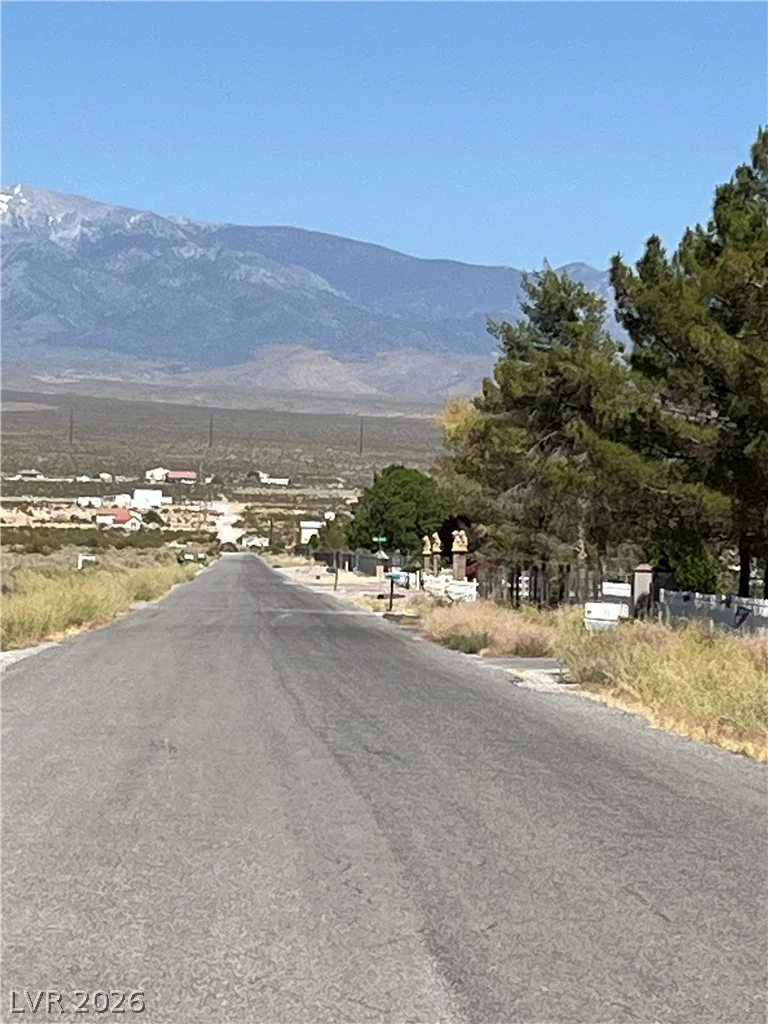 40 Bonita, Pahrump, NV 89060