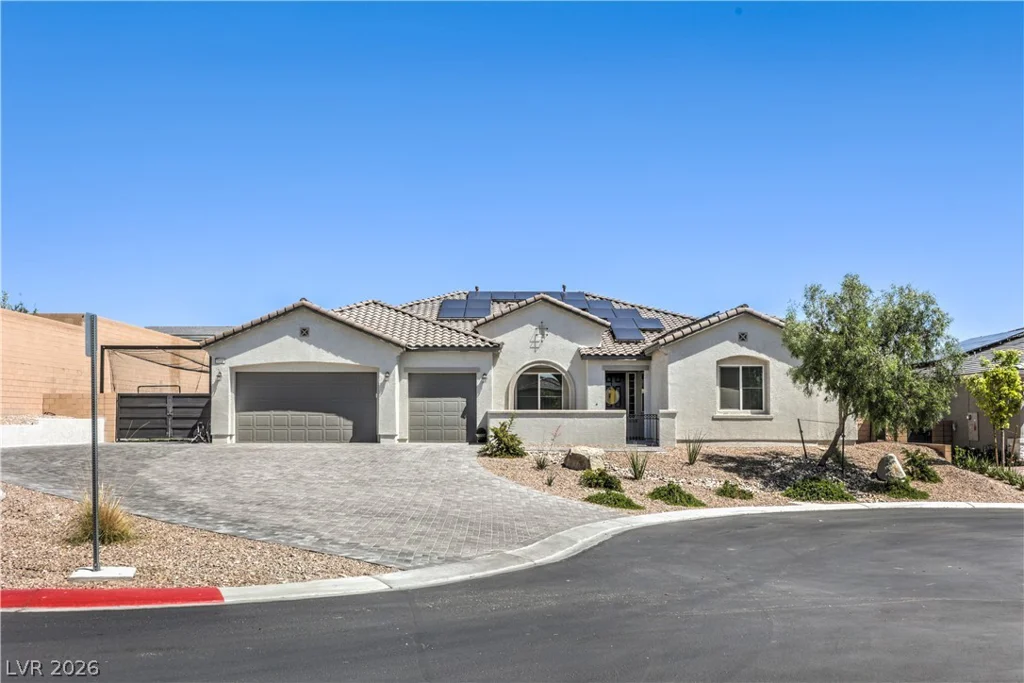 9930 Justin Earl, Las Vegas, NV 89149
