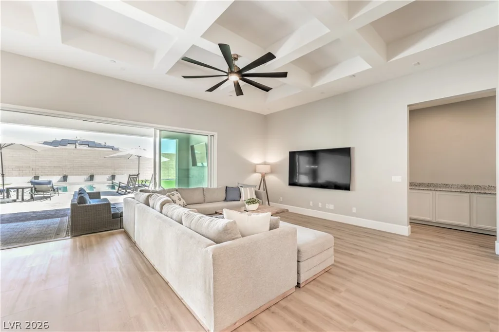 9930 Justin Earl, Las Vegas, NV 89149