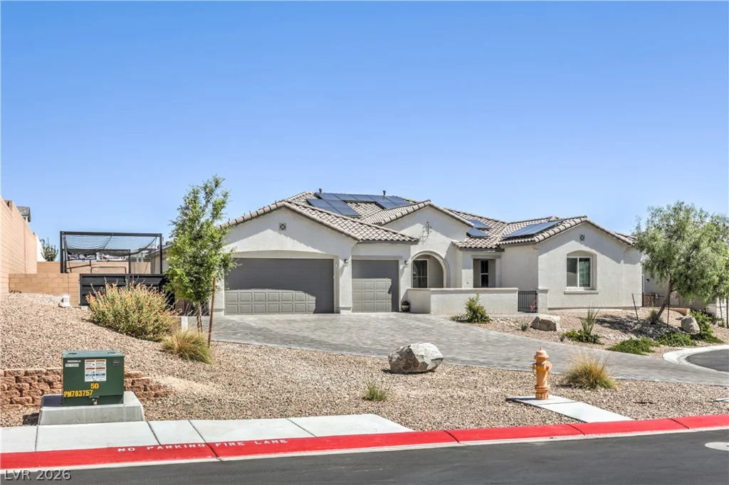 9930 Justin Earl, Las Vegas, NV 89149