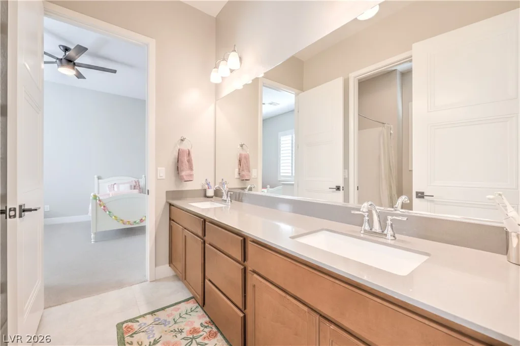 9930 Justin Earl, Las Vegas, NV 89149