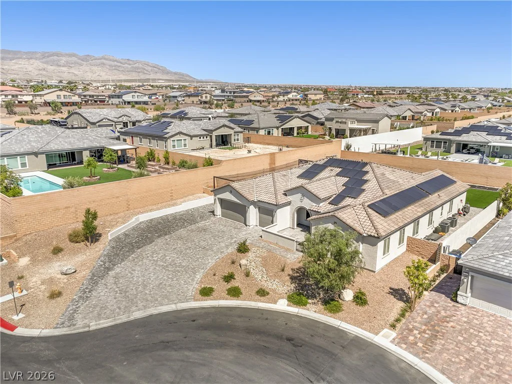 9930 Justin Earl, Las Vegas, NV 89149