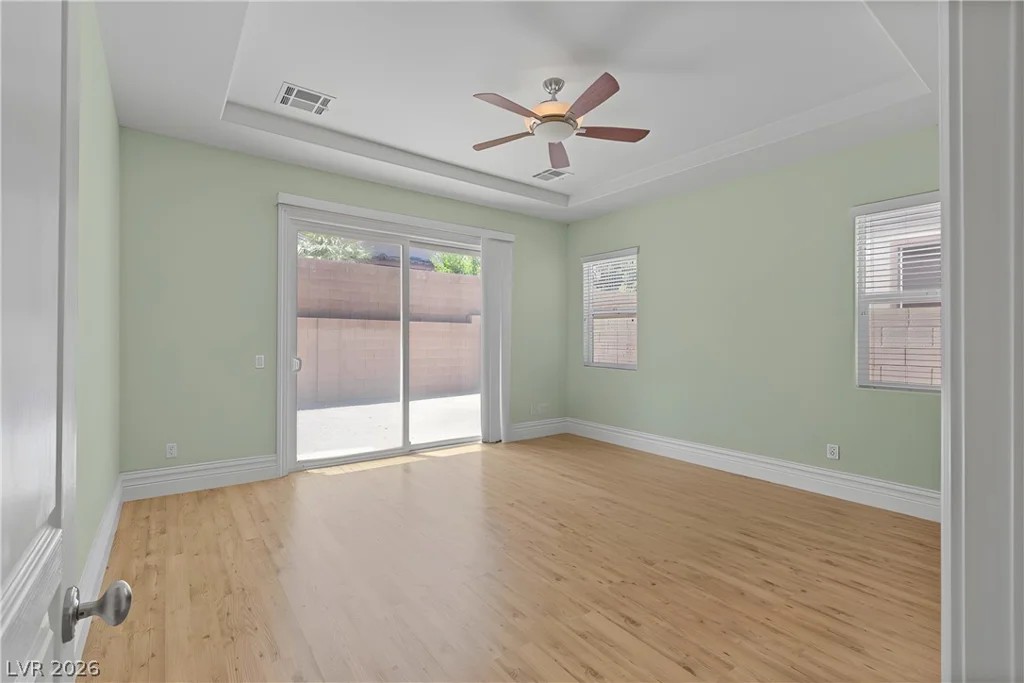 211 Crooked Putter, Las Vegas, NV 89148
