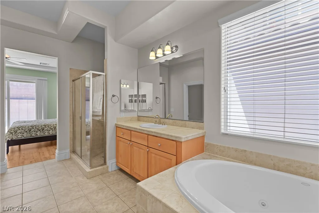 211 Crooked Putter, Las Vegas, NV 89148