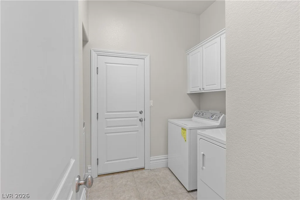 211 Crooked Putter, Las Vegas, NV 89148