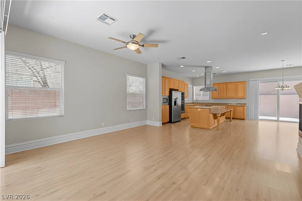 211 Crooked Putter, Las Vegas, NV 89148