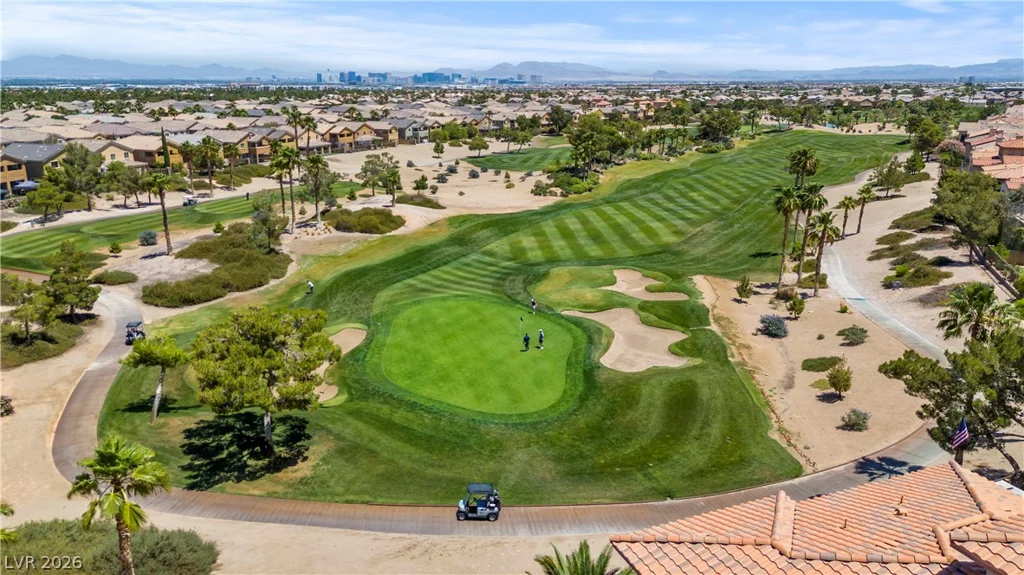 211 Crooked Putter, Las Vegas, NV 89148