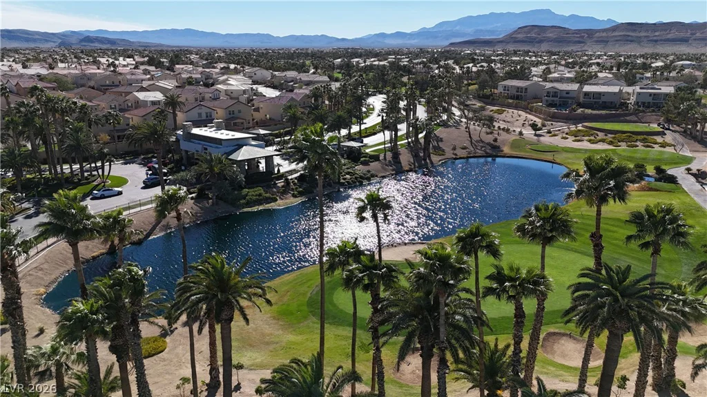 211 Crooked Putter, Las Vegas, NV 89148