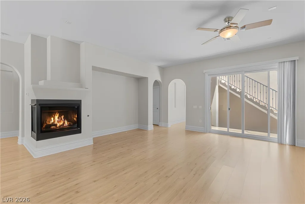 211 Crooked Putter, Las Vegas, NV 89148