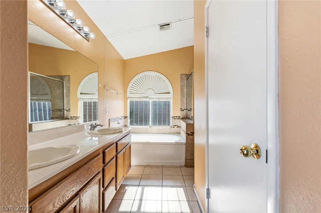 1509 Watercreek, North Las Vegas, NV 89032
