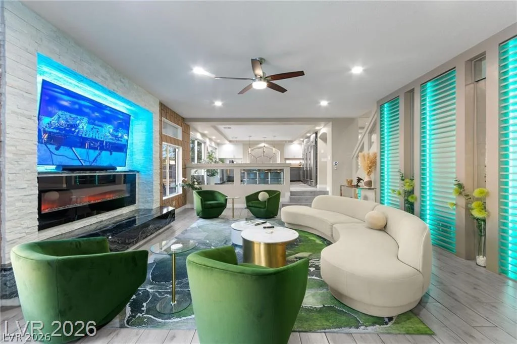 4198 Abernethy Forest, Las Vegas, NV 89141