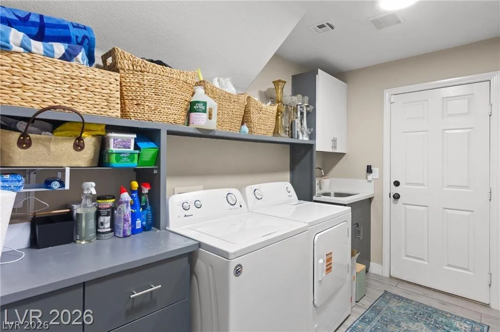 4198 Abernethy Forest, Las Vegas, NV 89141