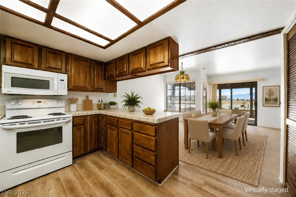 701 Bourbon, Pahrump, NV 89048
