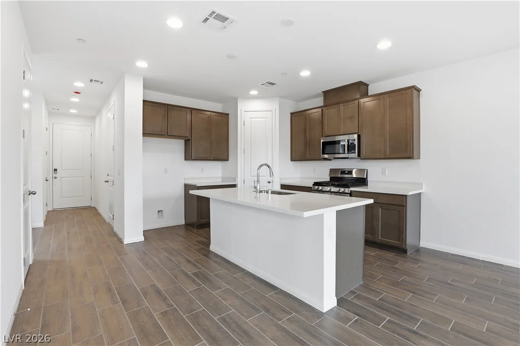 5351 Borra Hills, Las Vegas, NV 89148