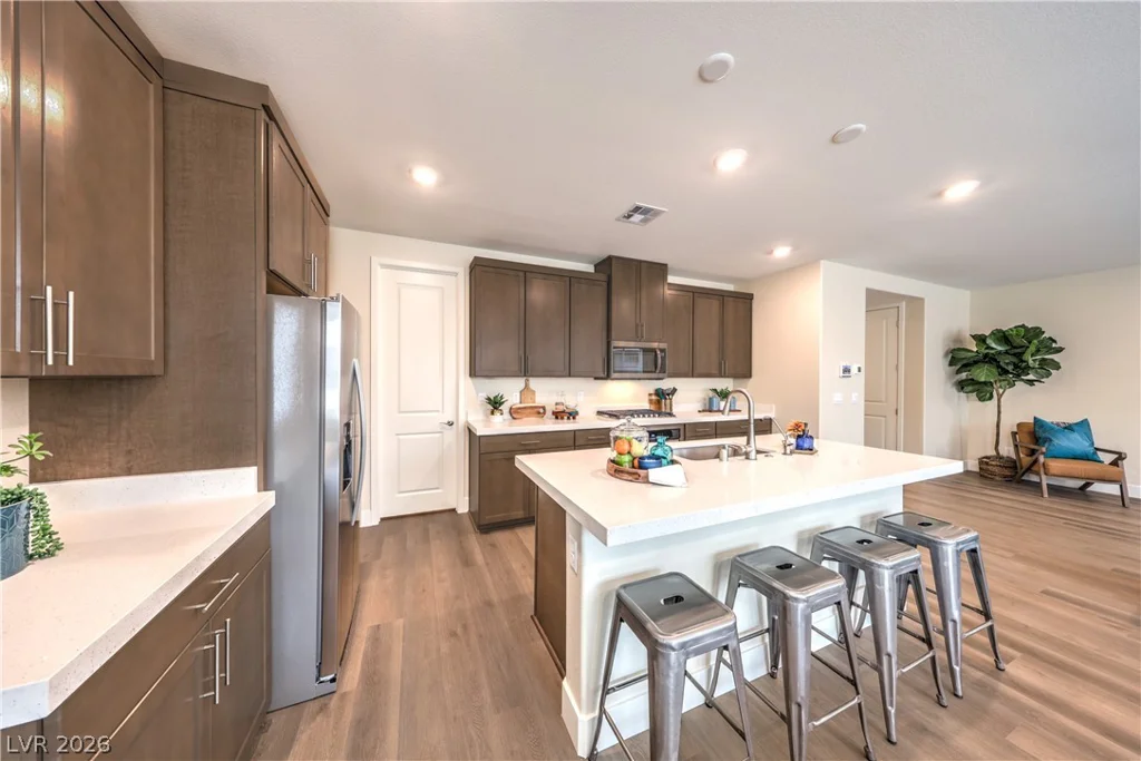 7617 Gage Falls, North Las Vegas, NV 89084