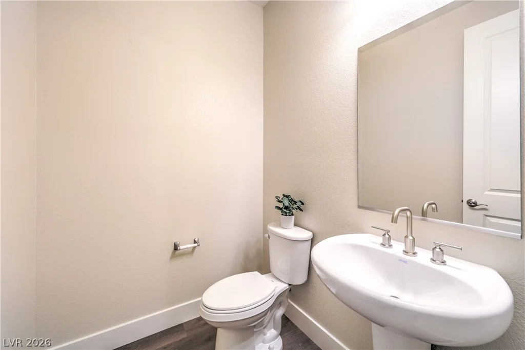7617 Gage Falls, North Las Vegas, NV 89084