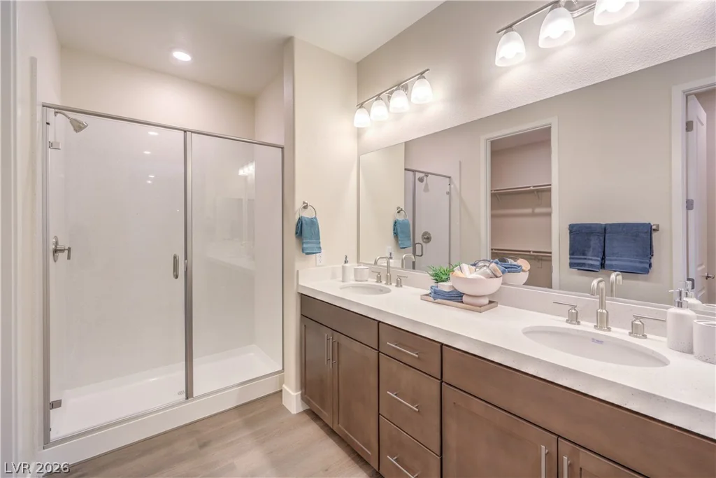 7617 Gage Falls, North Las Vegas, NV 89084