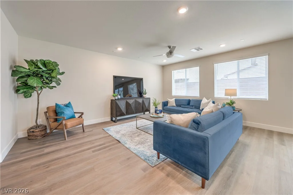 7617 Gage Falls, North Las Vegas, NV 89084