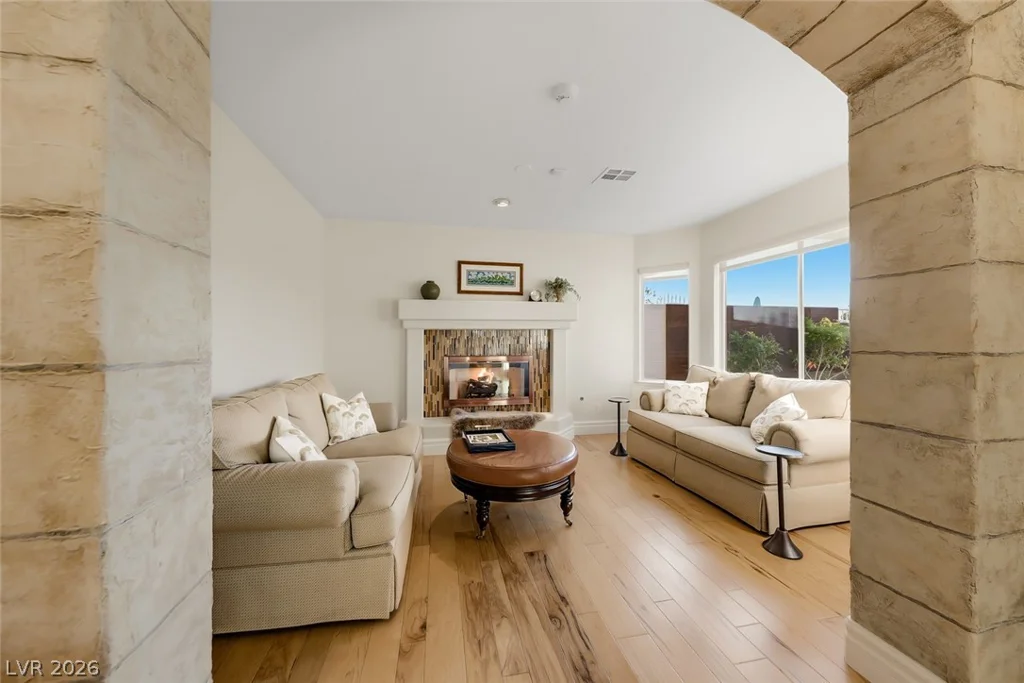 2438 Tour Edition, Henderson, NV 89074