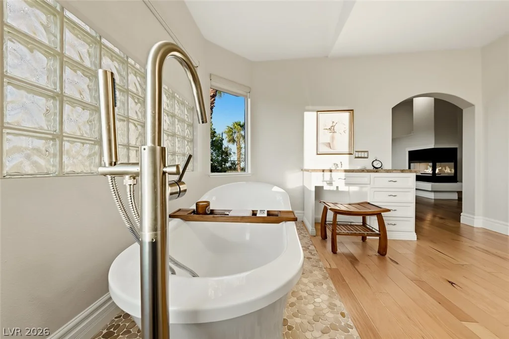 2438 Tour Edition, Henderson, NV 89074