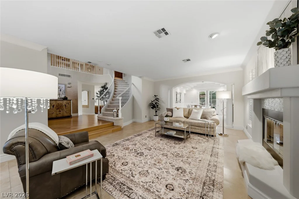2438 Tour Edition, Henderson, NV 89074
