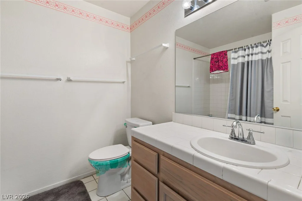 2725 Nellis, Las Vegas, NV 89121