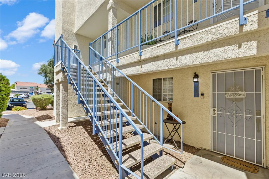 2725 Nellis, Las Vegas, NV 89121