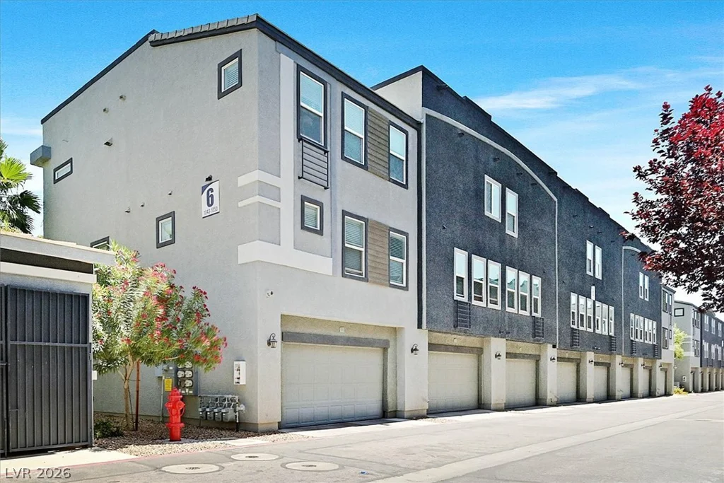 9050 Tropicana, Las Vegas, NV 89147