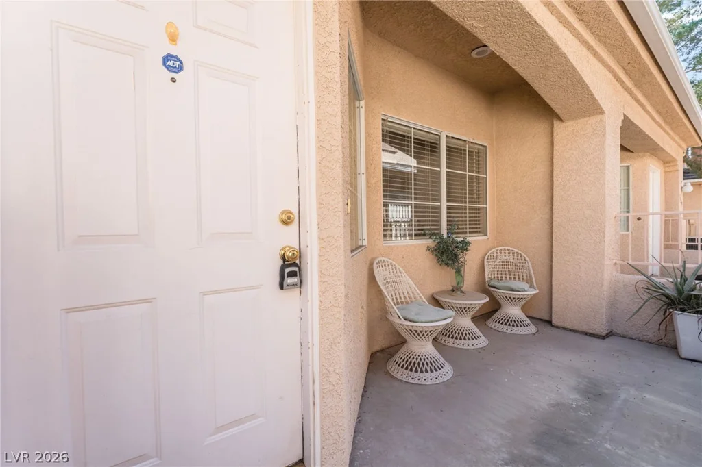 1341 Dusty Creek, Las Vegas, NV 89128
