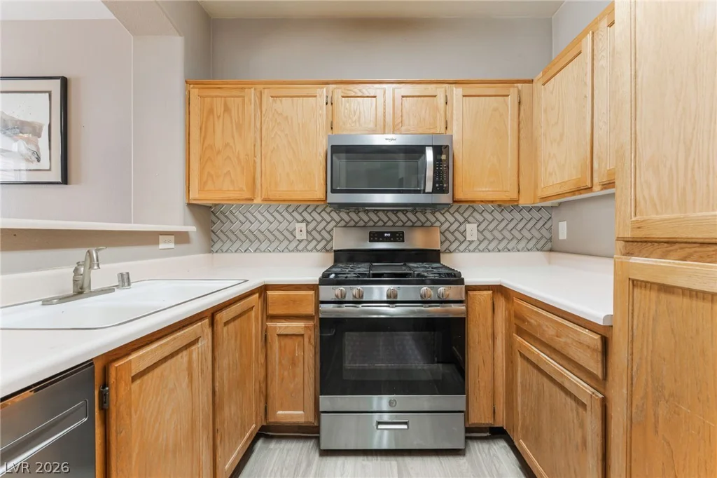 1341 Dusty Creek, Las Vegas, NV 89128