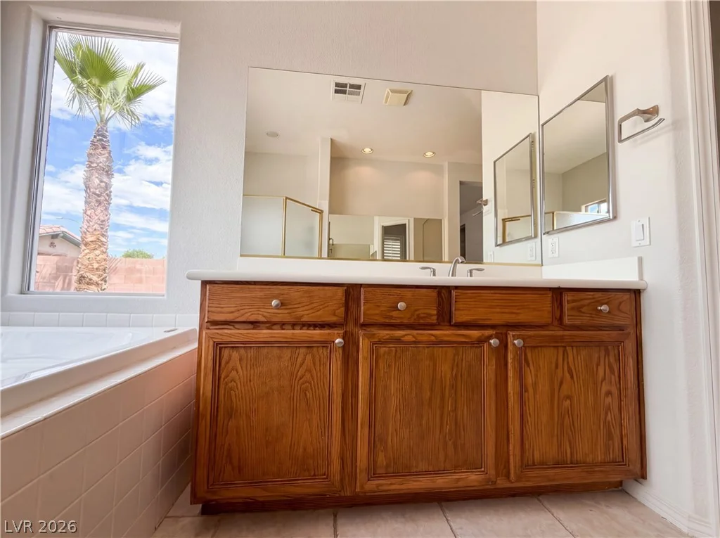 7112 Via Campanile, Las Vegas, NV 89131