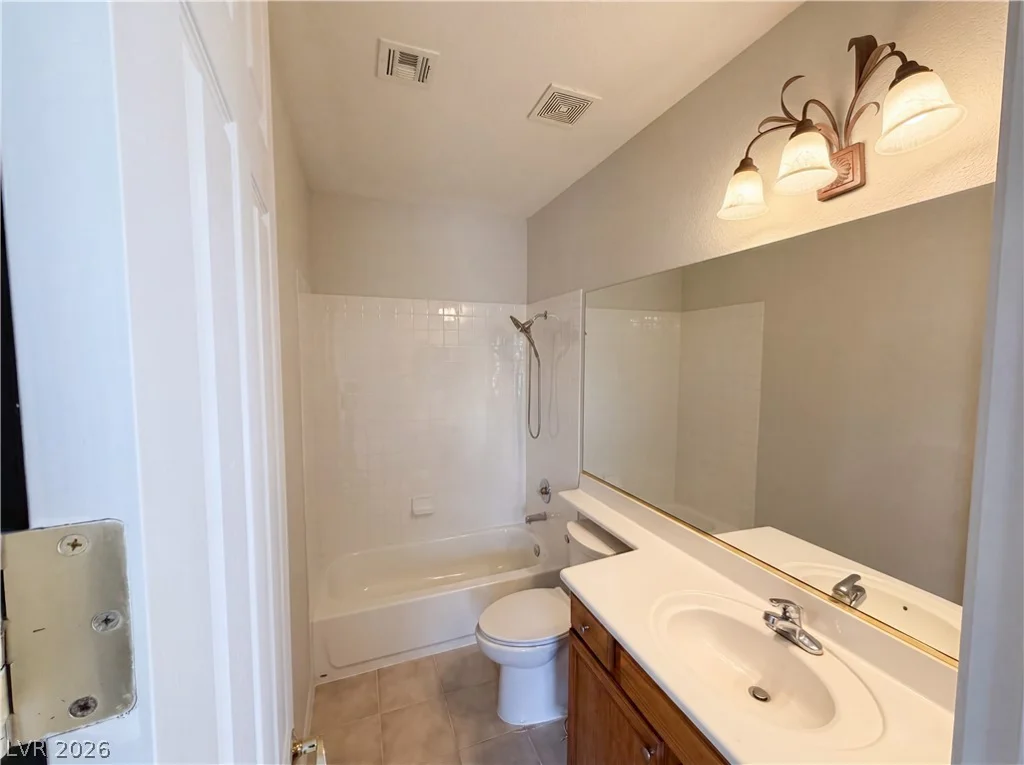 7112 Via Campanile, Las Vegas, NV 89131