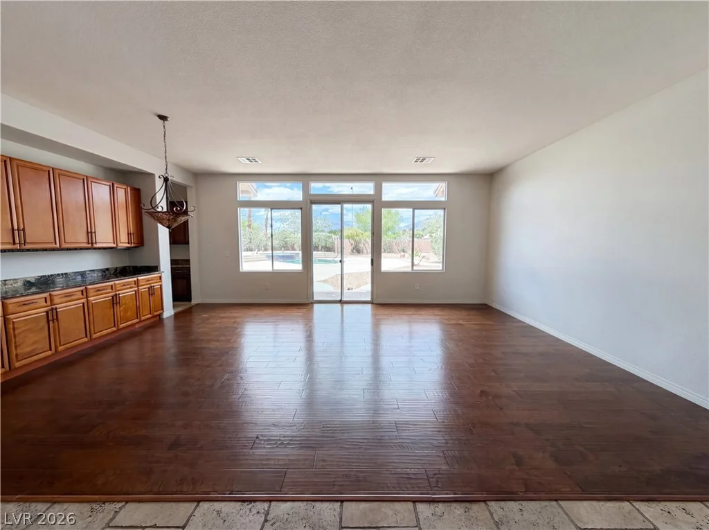 7112 Via Campanile, Las Vegas, NV 89131