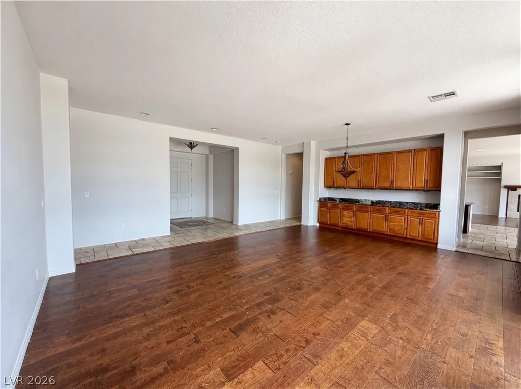 7112 Via Campanile, Las Vegas, NV 89131