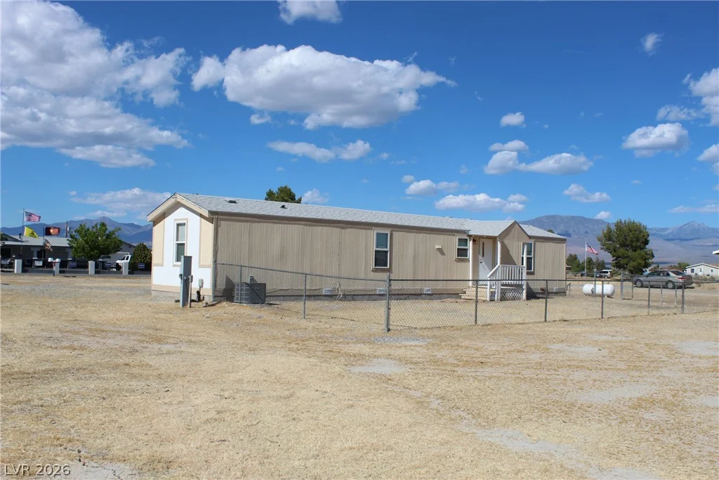 3851 Donner, Pahrump, NV 89048