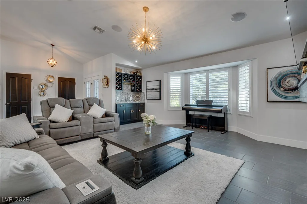 3580 Ford, Las Vegas, NV 89139
