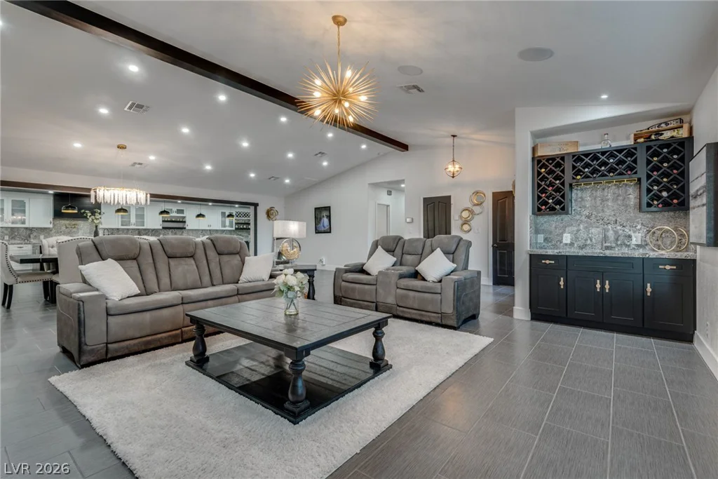 3580 Ford, Las Vegas, NV 89139