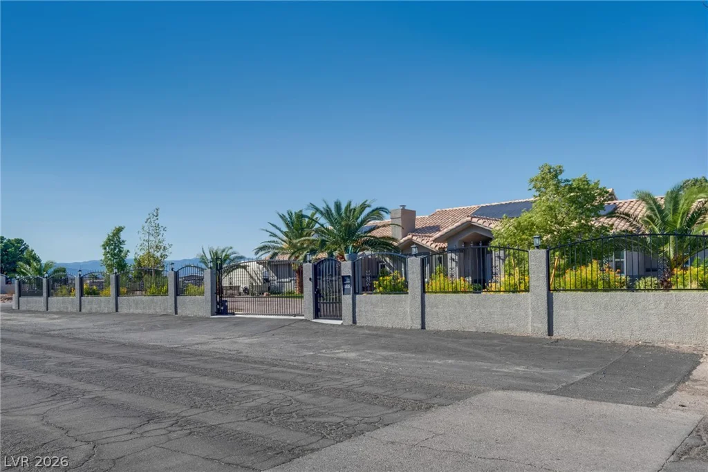 3580 Ford, Las Vegas, NV 89139