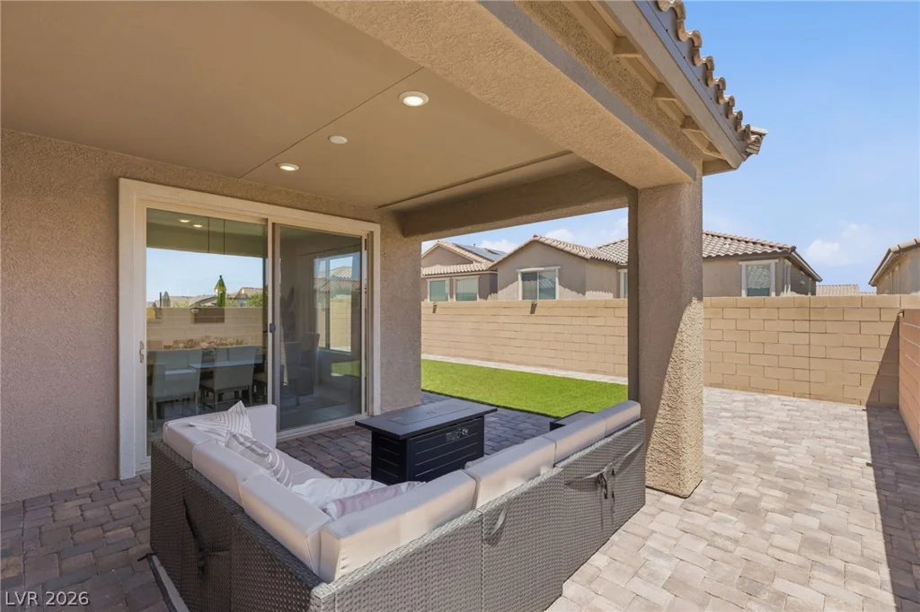 6562 Sandero Springs, Las Vegas, NV 89166
